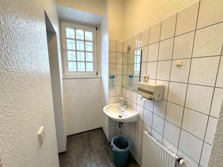 k-4069DA87-30E9-4F7A-8840-F397D01DD70E